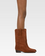 Boots in cognac calf suede leather