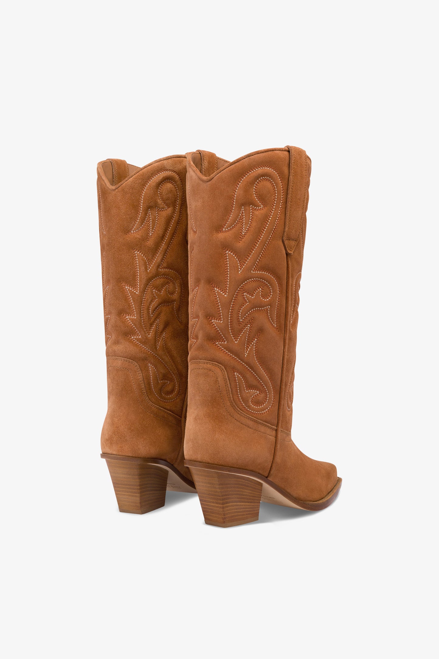 Boots in terracotta suede leather