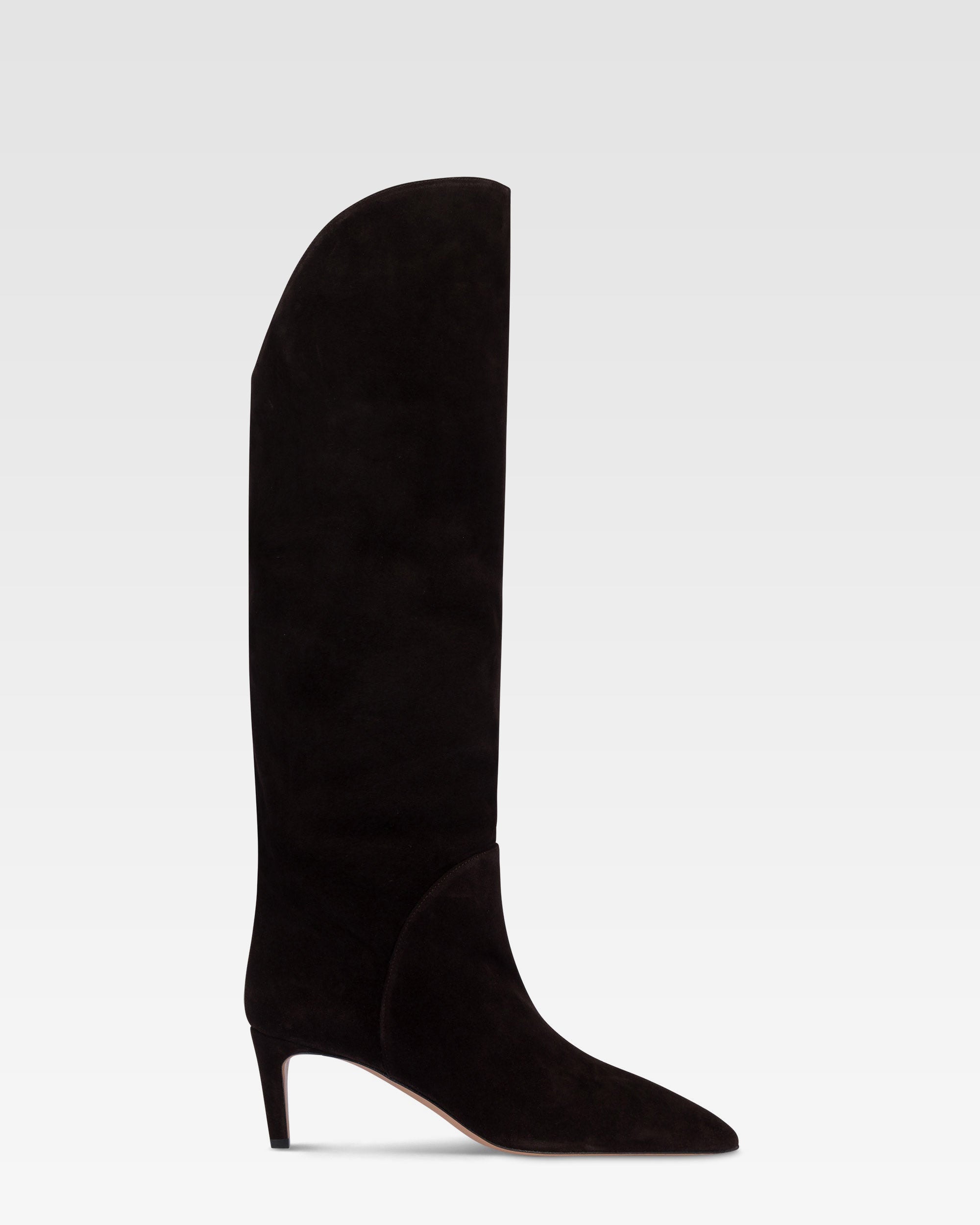 Boots in ebony calf suede leather.