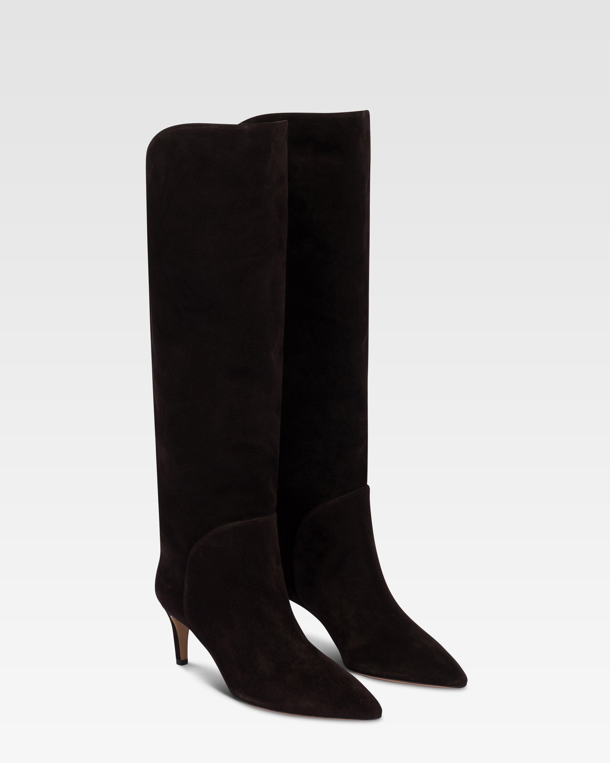 Boots in ebony calf suede leather.
