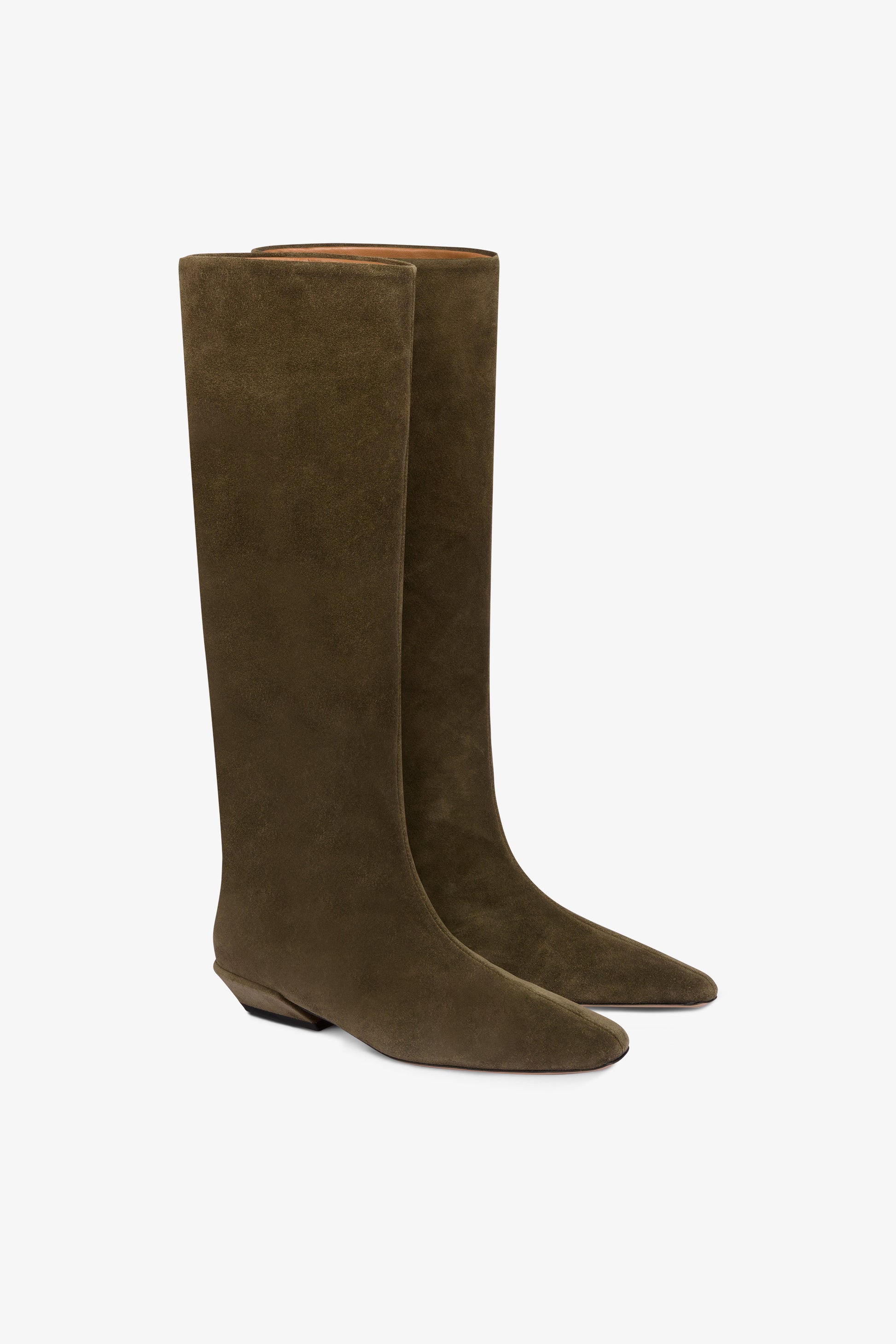 Boots in winter moss suede leather