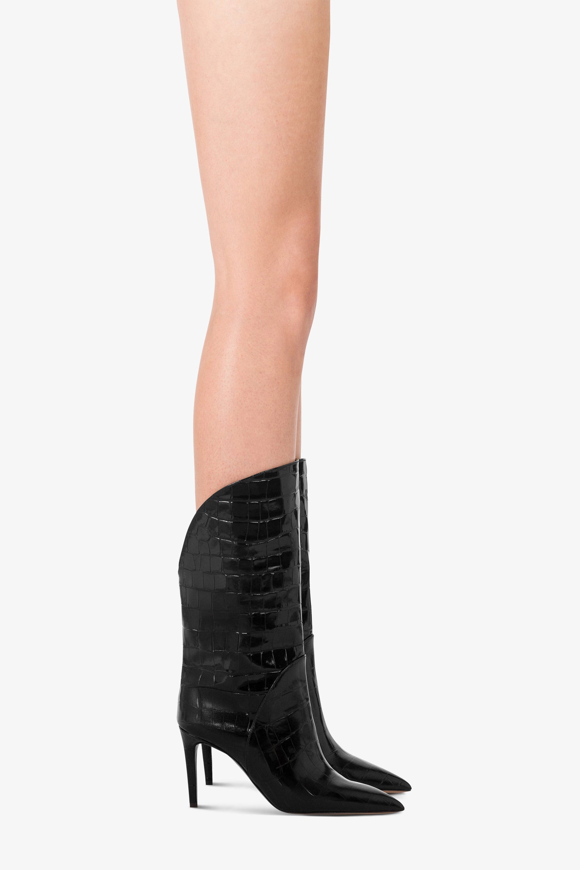 Boots in black croco-embossed leather