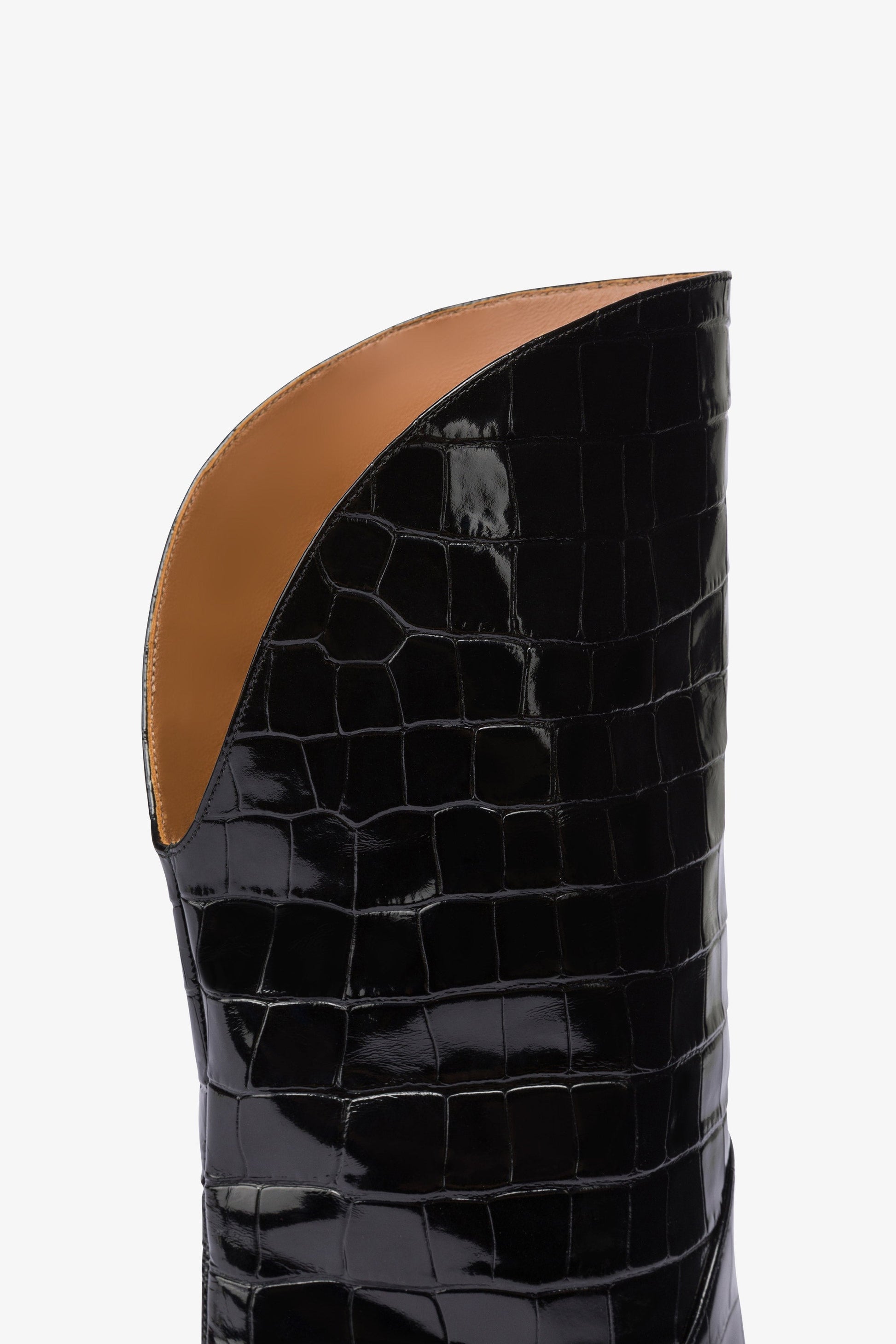 Boots in black croco-embossed leather