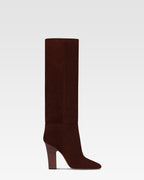 Boots in mahogany calf suede leather