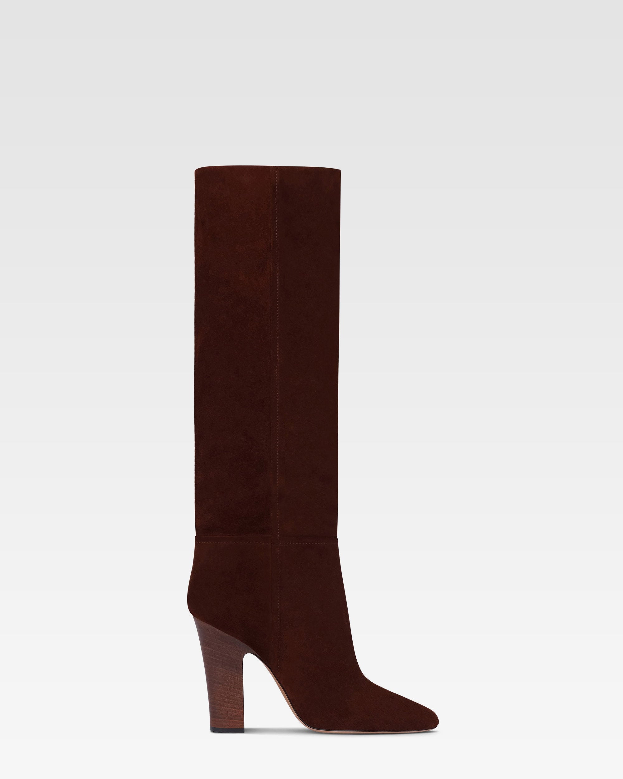 Boots in mahogany calf suede leather