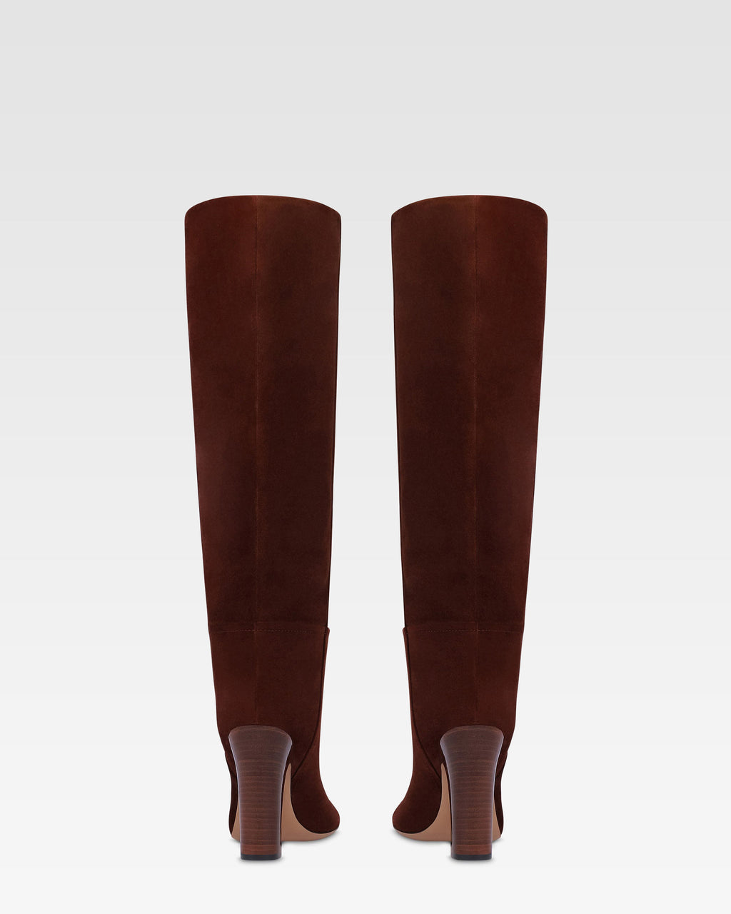 Boots in mahogany calf suede leather