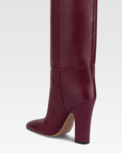 Botas por encima de la rodilla en piel de becerro color rouge noir