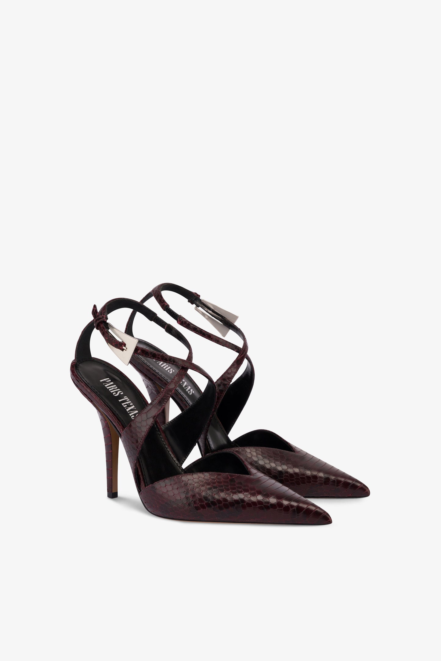 Pumps in burgundy python-printed leather