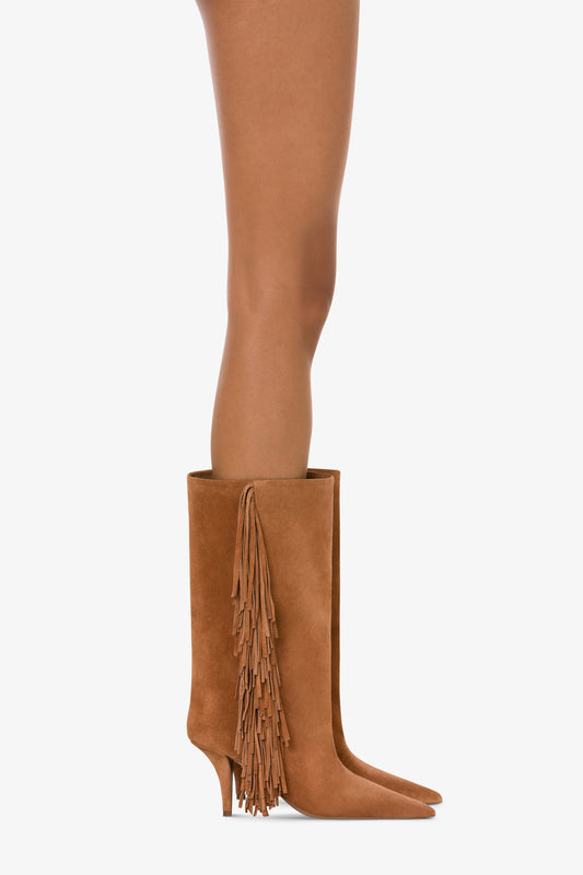 Boots in terracotta suede leather