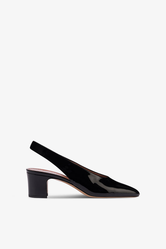 Slingbacks in black patent leather