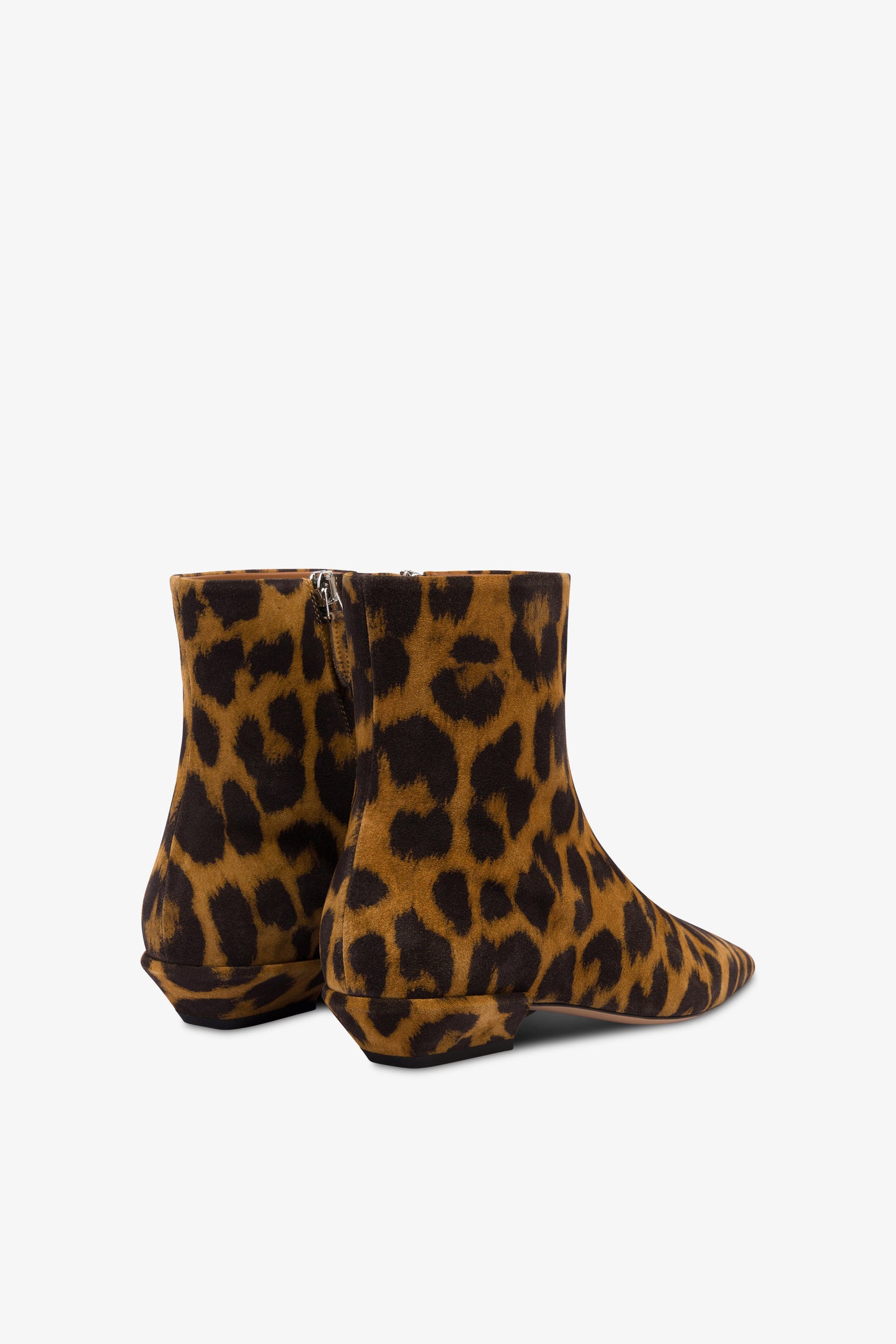 Boots in russet leopard-print suede leather