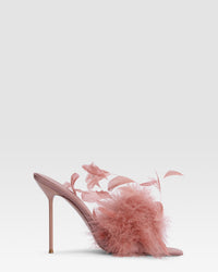 Mule de saten con plumas decorativas — DARK PHARD
