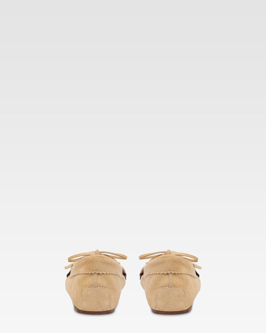 Mocassini in camoscio color ecru