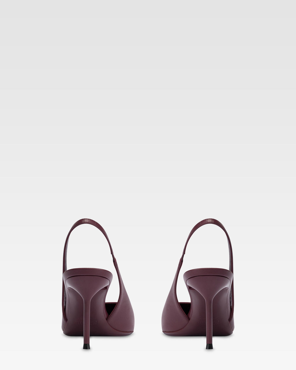 Slingbacks in rouge noir leather