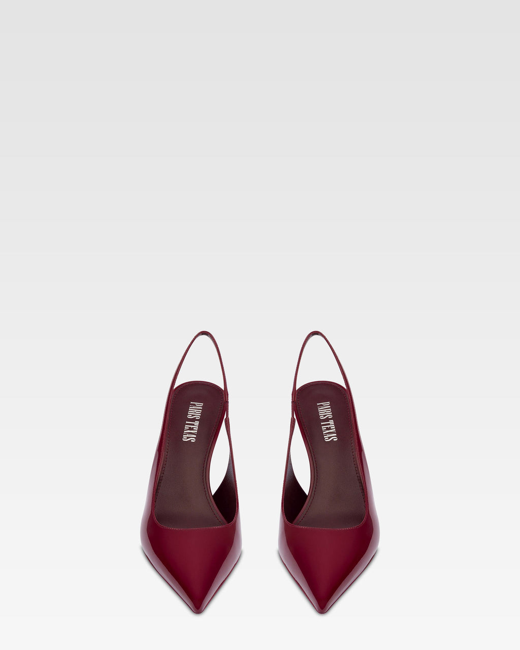 Slingbacks in rouge noir patent leather