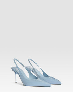 Slingbacks in denim-colored patent leather