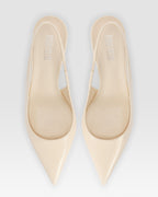 Slingbacks in ivory patent leather
