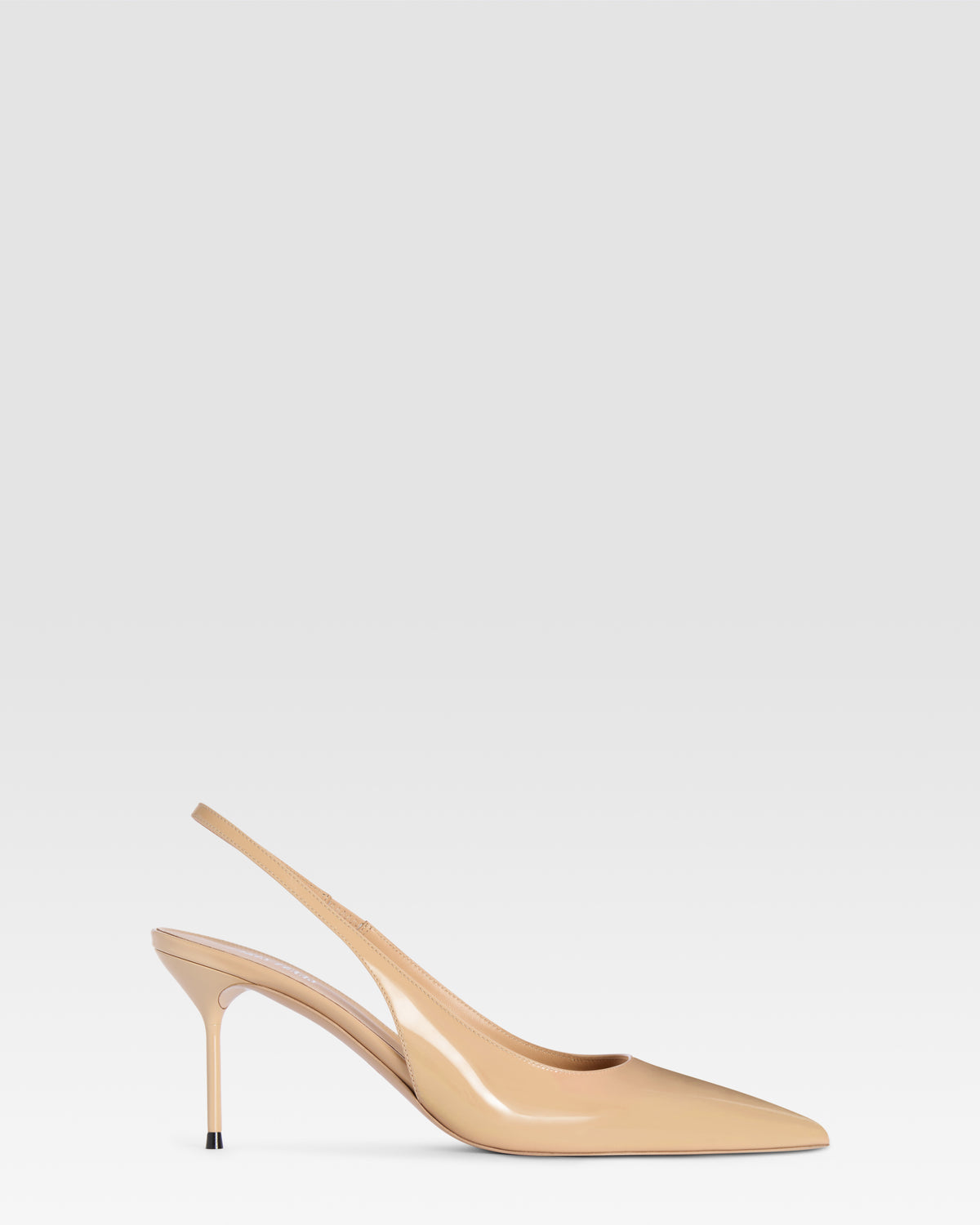 Slingback in vernice