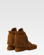 Boots in cognac suede leather