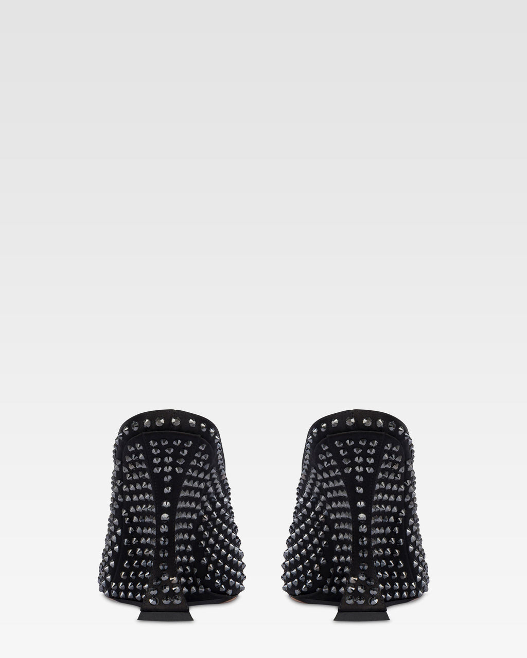 Sabots in raso nero con cristalli