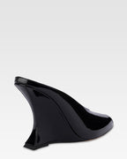 Sabots in vernice nera