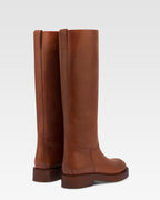 Botas de piel de becerro color tostado