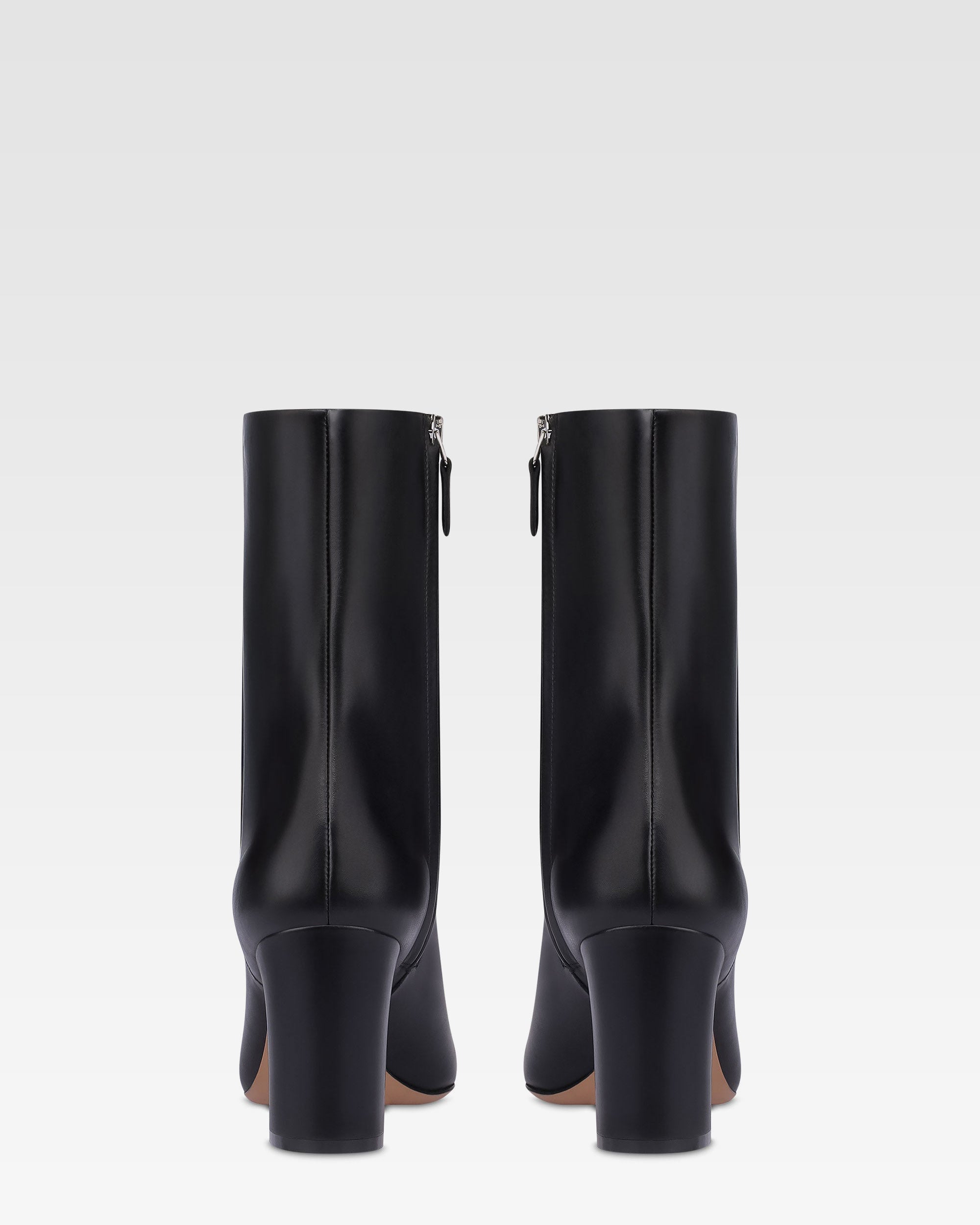 Ankle boots in black calf leather