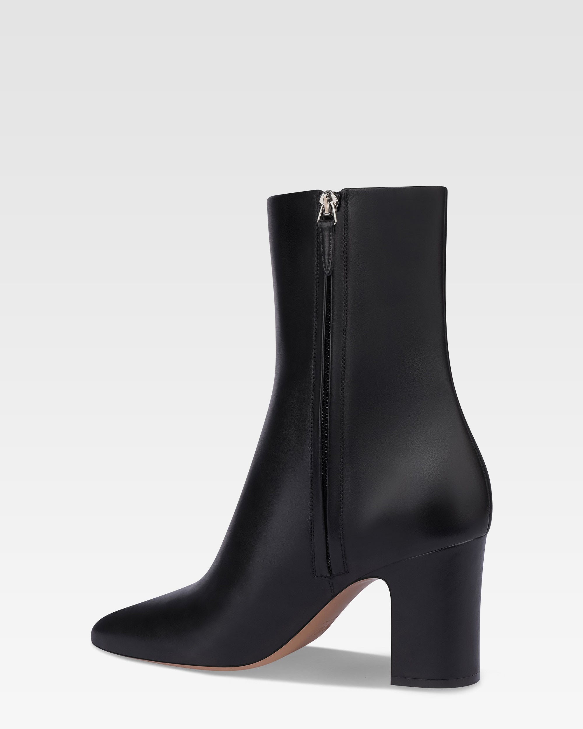 Ankle boots in black calf leather