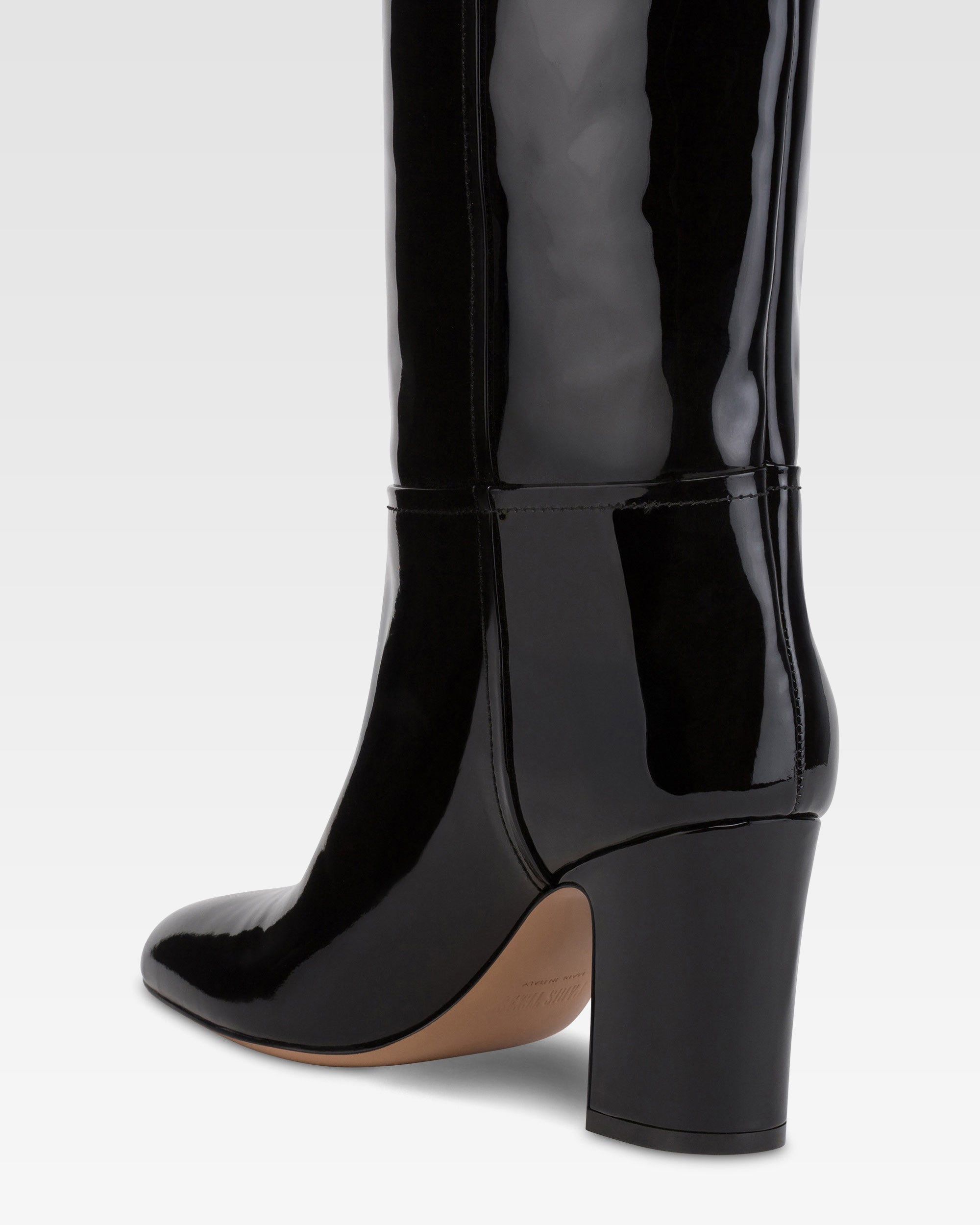 Stivali in vernice nera