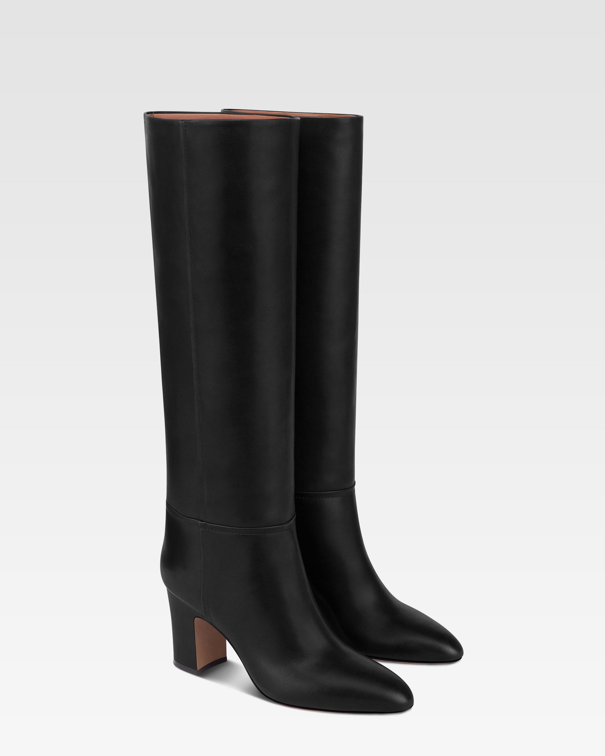 Stivali in pelle nera