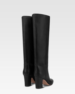 Stiefel aus schwarzem Kalbsleder