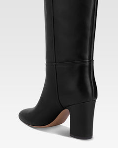 Stiefel aus schwarzem Kalbsleder