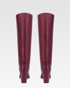Bottes en cuir de veau rouge sombre