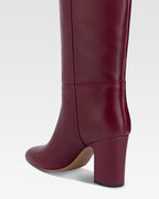 Bottes en cuir de veau rouge sombre
