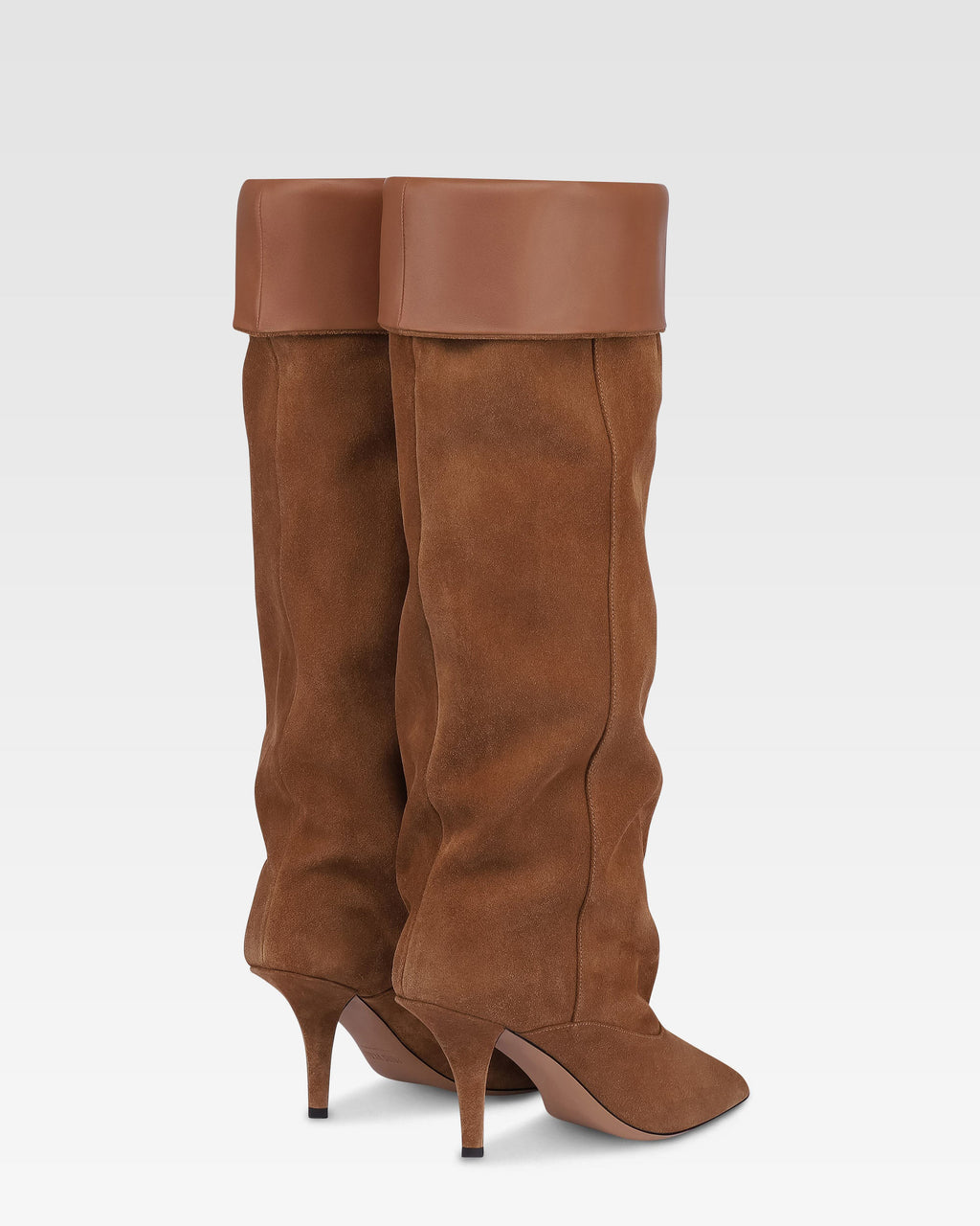 Bottes en cuir suede de veau marron clair