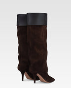 Boots in chocolate calf suede leather