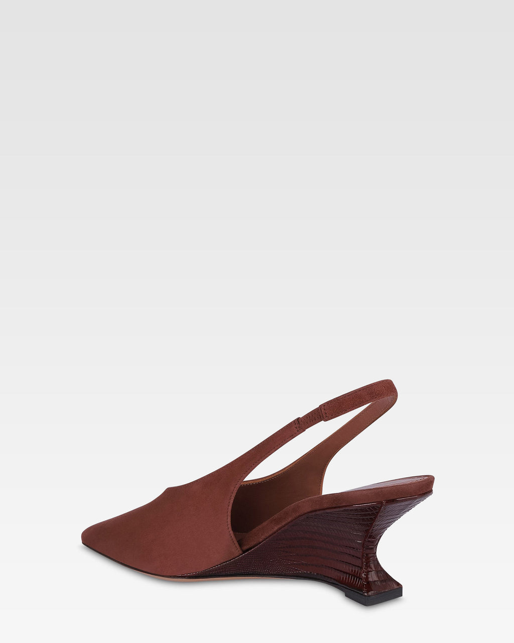 Slingbacks in rouge noir suede leather with lizard print leather heel