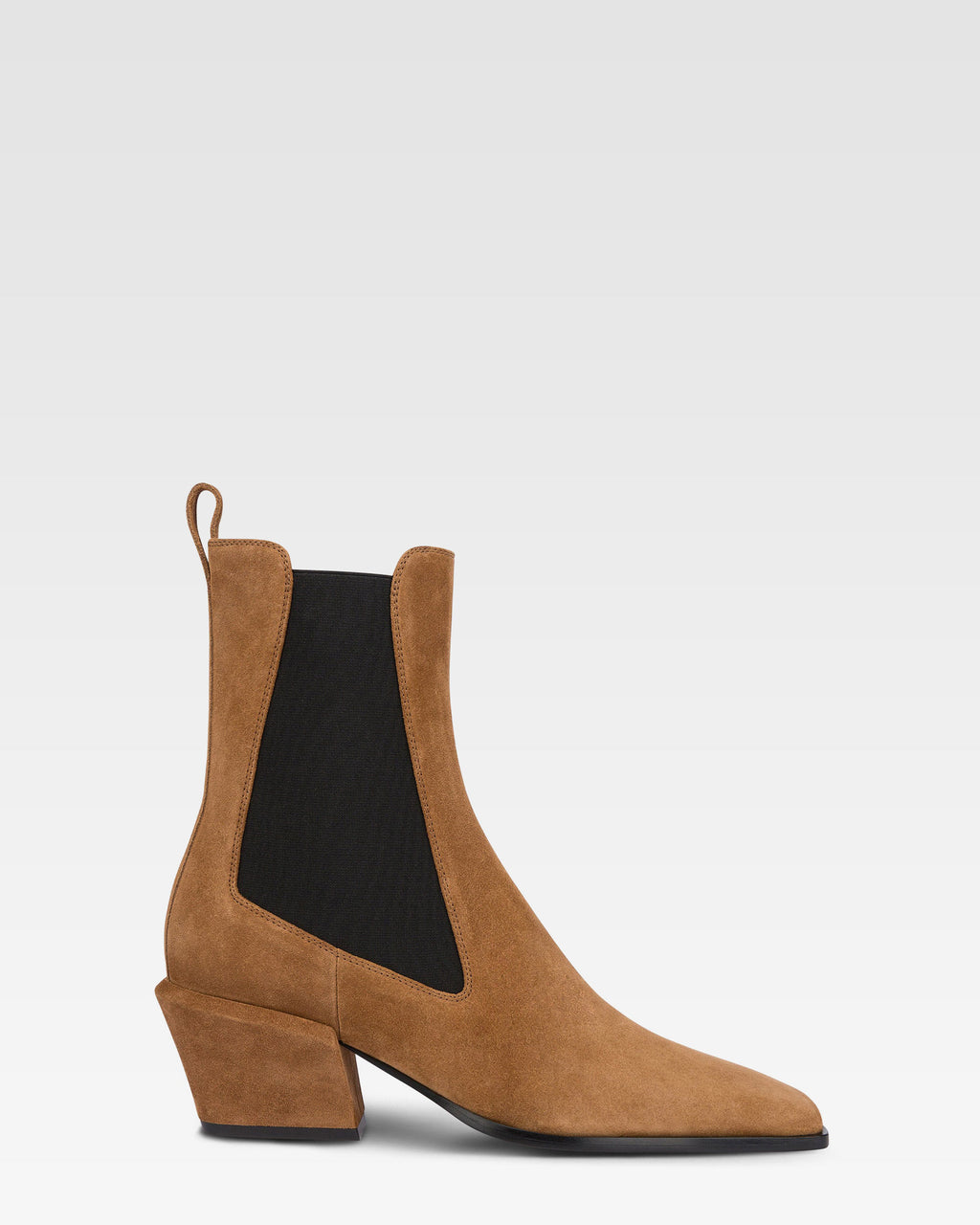 Bottines en cuir suede de veau couleur marron