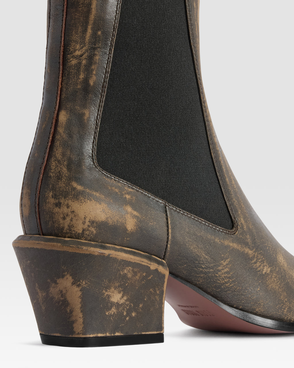 VINTAGE-EFFECT LEATHER ANKLE BOOT