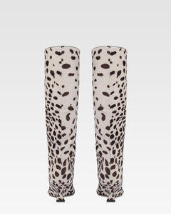 Boots in white and dark brown printed cowhide