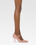 Pumps in dark phard patent leather