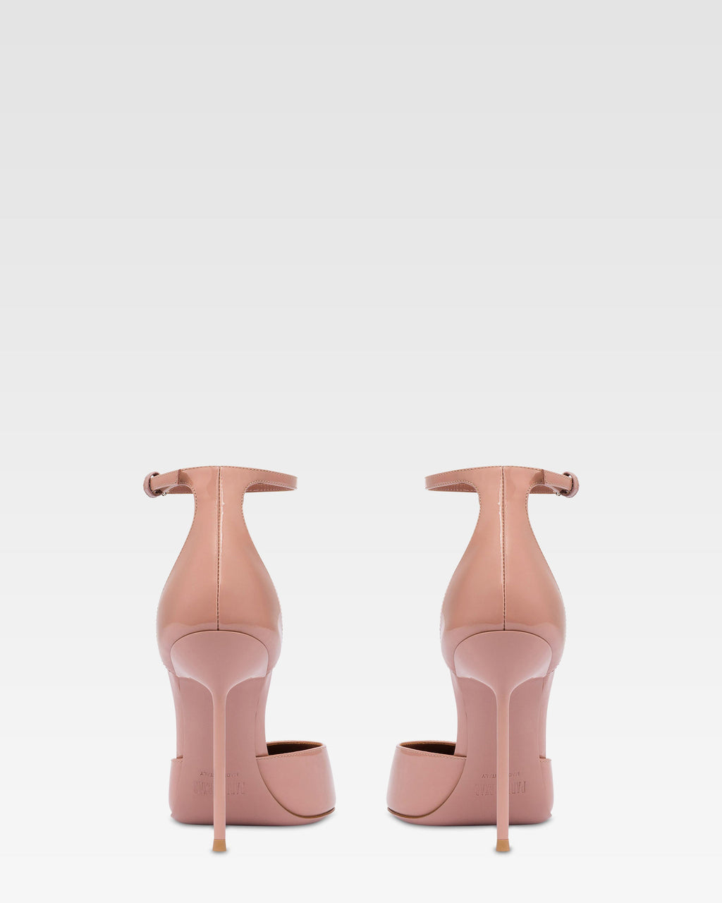 Ankle-strap pumps in dark phard patent leather