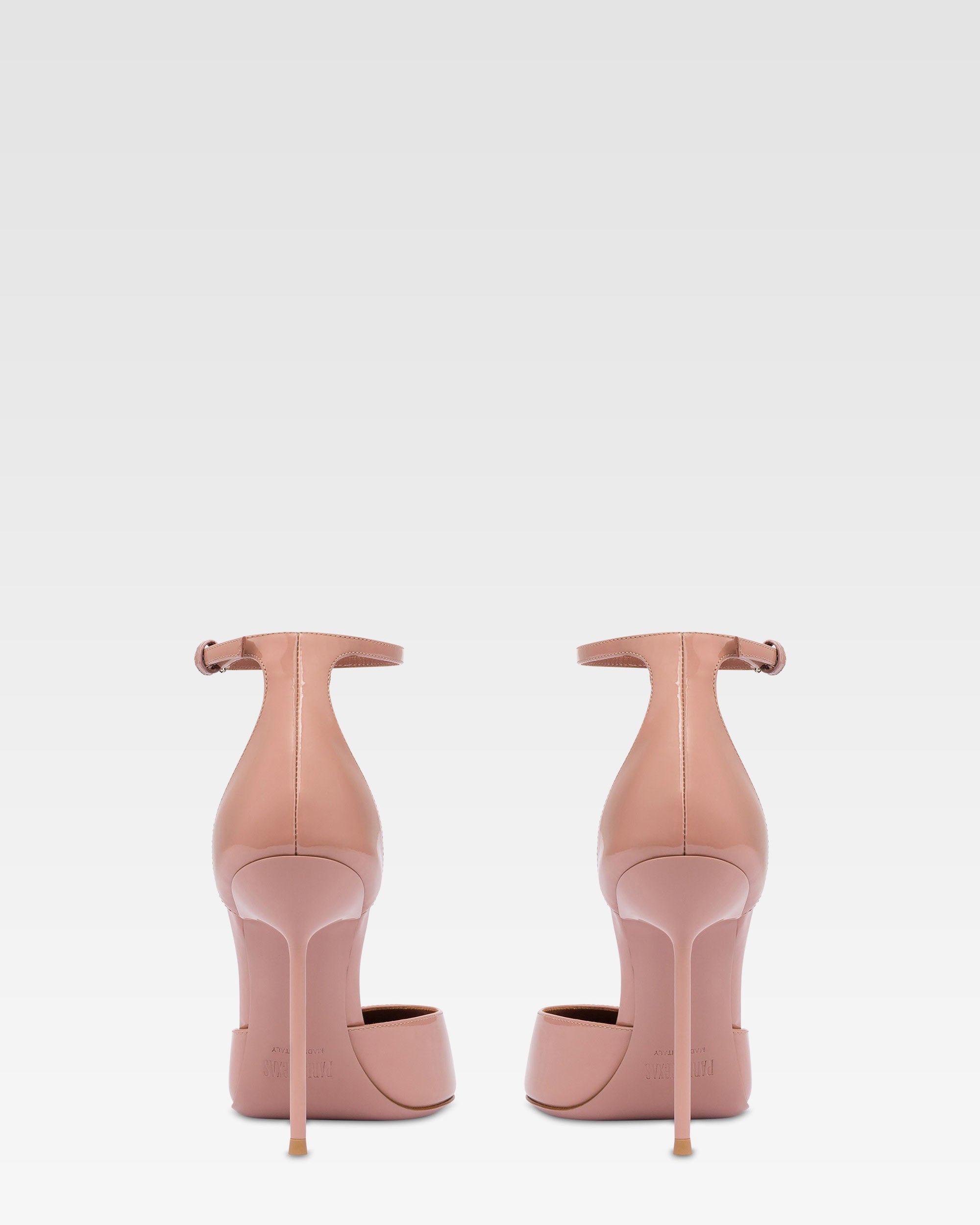 Ankle-strap pumps in dark phard patent leather