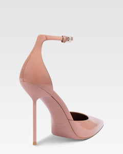 Ankle-strap pumps in dark phard patent leather