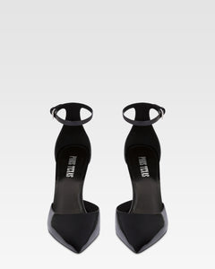 Ankle-strap pumps in black patent leather