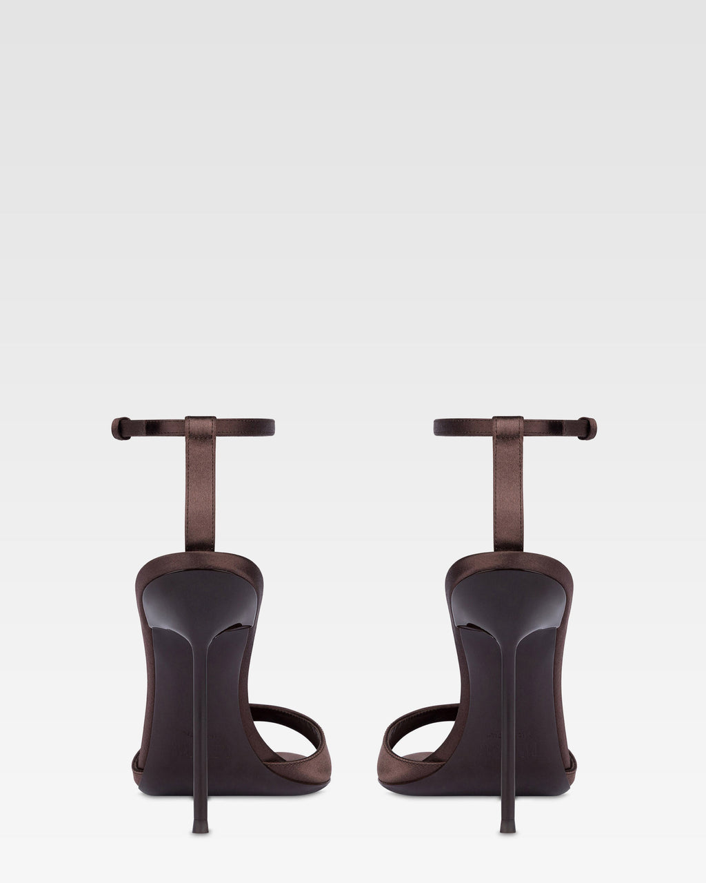 Sandali t-strap in raso ebano con castoni ricamati