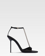 Sandali t-strap in raso nero con castoni ricamati