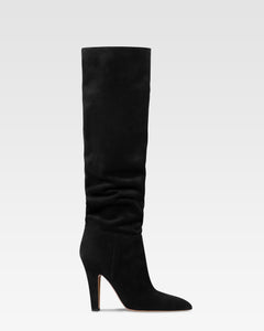 Boots in black calf suede leather.