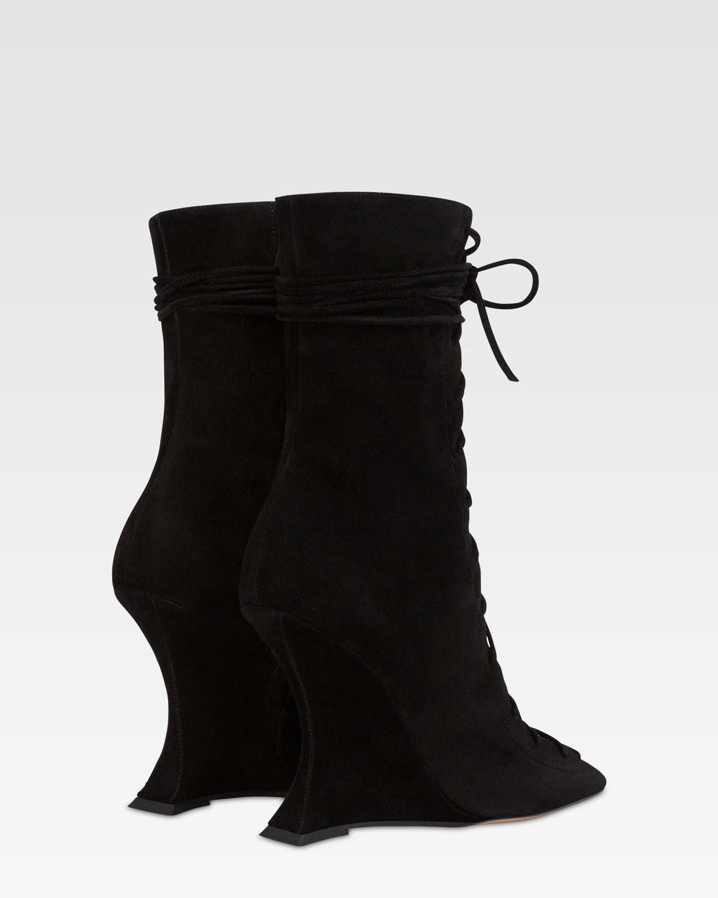 Ankle boots in black calf suede leather.