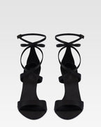 Sandali in raso nero con lacci alla caviglia